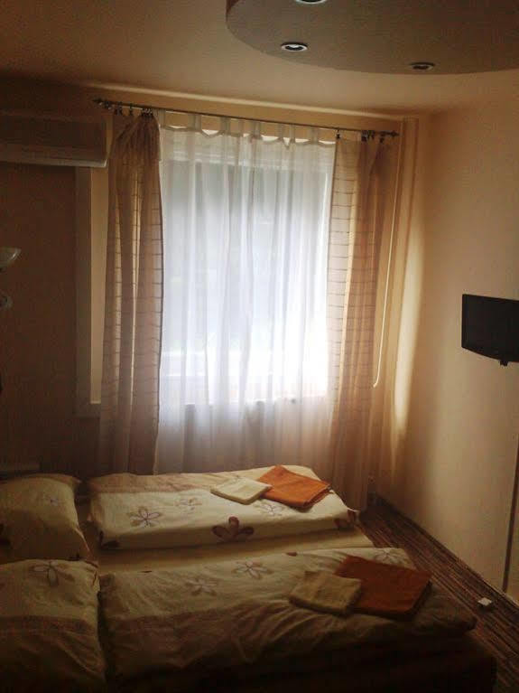 Top Apartment בודפשט מראה חיצוני תמונה